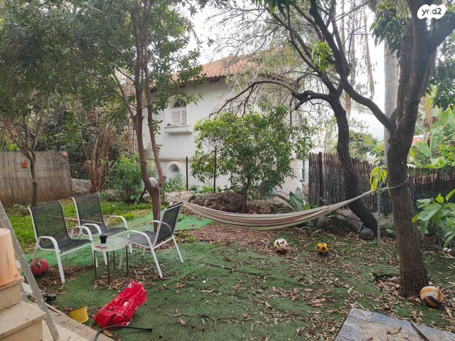 יחידת דיור, הצבר 5, אורנית, אורנית