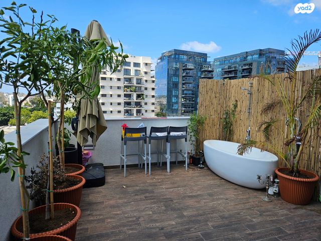 גג/ פנטהאוז, הרב יצחק ידידיה פרנקל 7, פלורנטין, תל אביב יפו