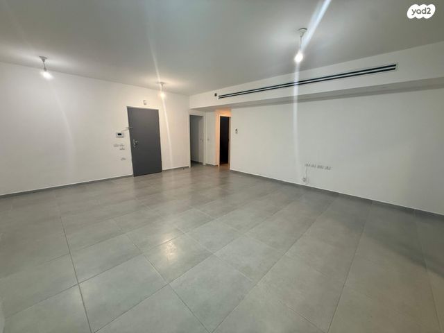 דירה, גולדה מאיר 9, מורשת, מודיעין מכבים רעות