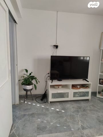 דירה, נתן אלבז 20, גיורא, טירת כרמל