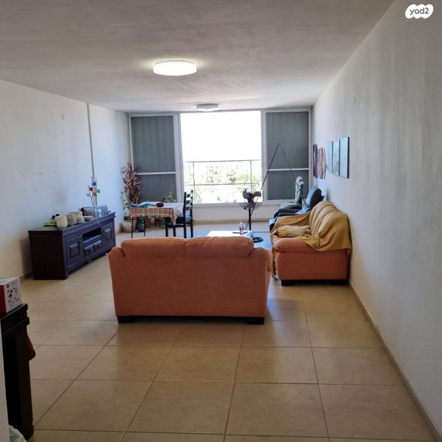 דירה, שדרות הנשיא וייצמן 13, רח' הנשיא צפון, חדרה