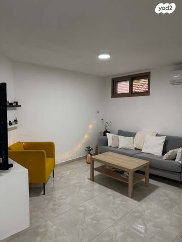 מרתף/ פרטר, תרשיש 3, ברנע, אשקלון