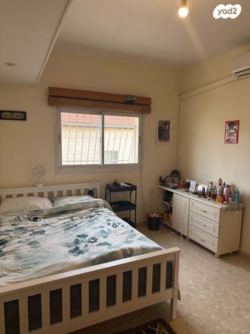 דירה, רות 10, עמק רפאים, המושבה הגרמנית, ירושלים