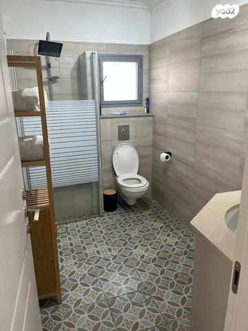 דירה, הכלנית 1, זכריה, זכריה