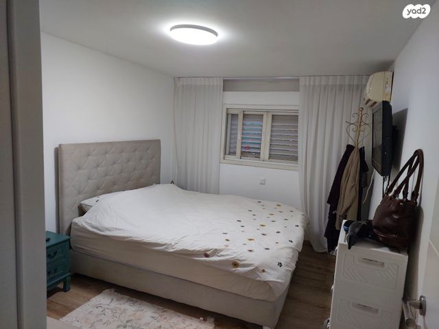 יחידת דיור, מ"ג 12, שאר העיר, קדימה צורן