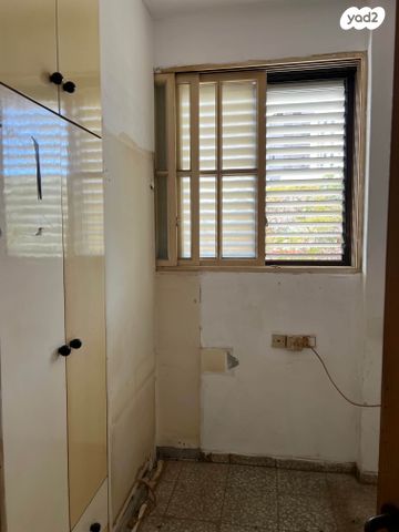 דירה, הרצל 75, עצמאות יוספטל, בת ים