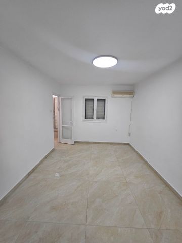 דירה, אחד העם 9, רמת השקמה, רמת גן