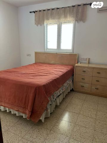 בית פרטי/ קוטג', המיילדת 12, שבזי, ראש העין