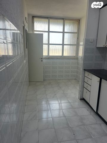 דירה, יהודה לייב פינסקר 20, רמב"ם, ראשון לציון