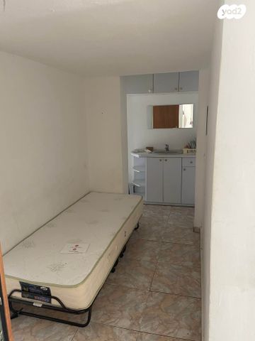 דירה, שמאי 9, מרכז העיר, ירושלים