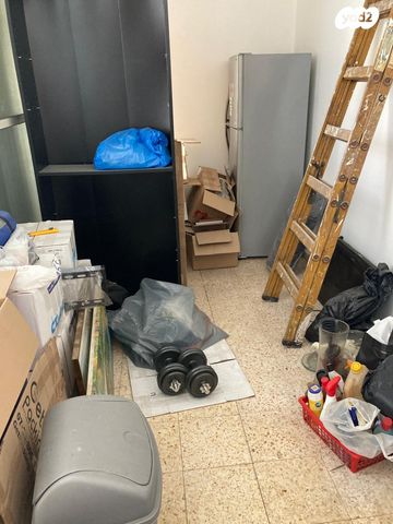 דירה, שדרות ירושלים 98, מרום נווה, רמת יצחק, רמת גן