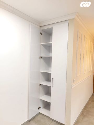 דירה, חברותא 11, בצוותא, חריש