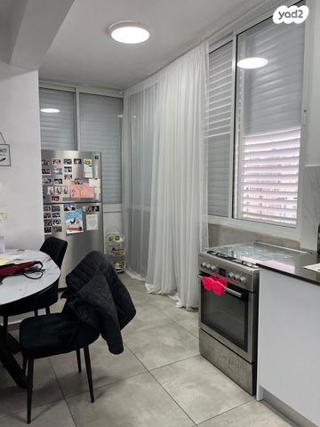 דירה, ביל"ו 3, מרכז, קרית עבודה, חולון