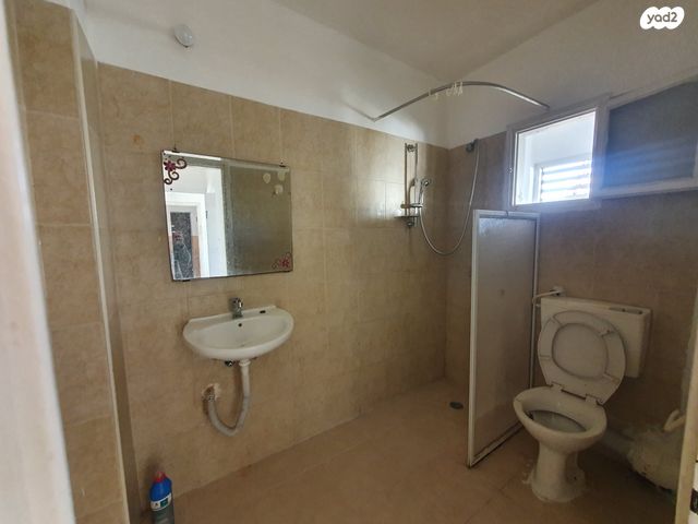 דירה, דרך צרפת 58, קרית שפרינצק, חיפה