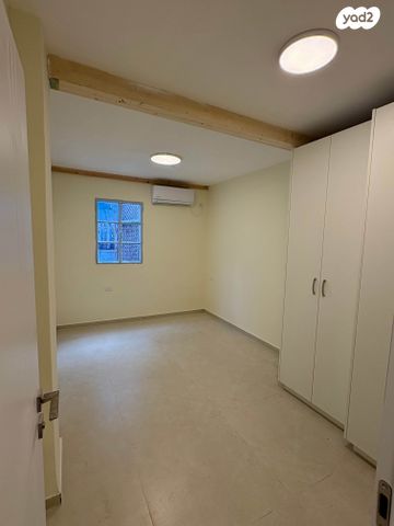 דופלקס, באר שבע 32, מחנה יהודה - לב העיר, ירושלים