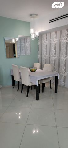 עמנואל זיסמן 24