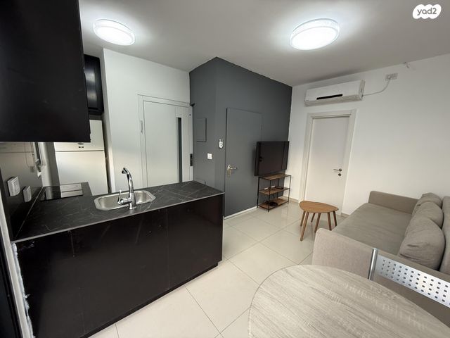 גג/ פנטהאוז, יצחק איגו ולד 1, נחלת יהודה, ראשון לציון