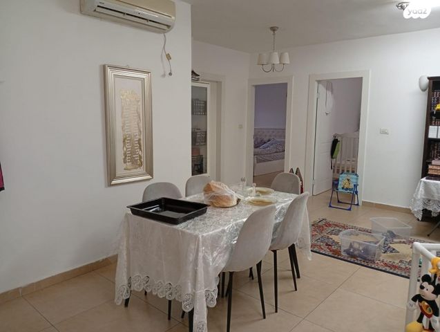 דירה, ז'בוטינסקי 4, נווה אלון, אור עקיבא