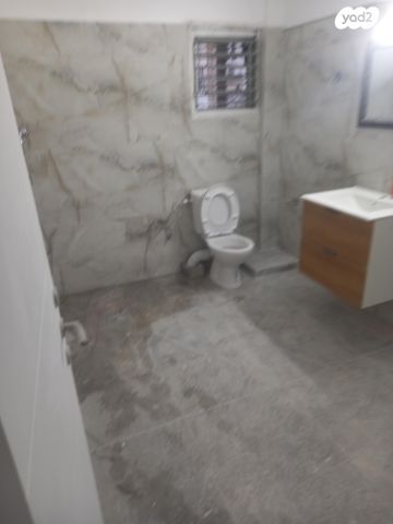 דירת גן, החי"ם 14, תל גיבורים, חולון