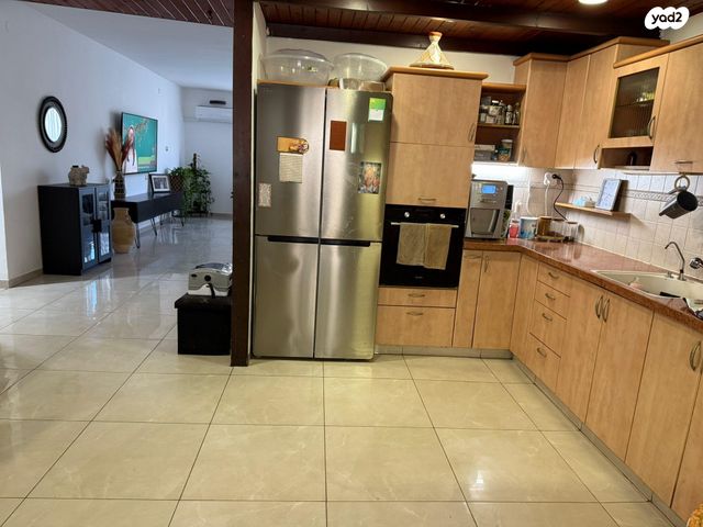 דירה, י.ח. ברנר 18, צפון מערב מרכז העיר, נתניה