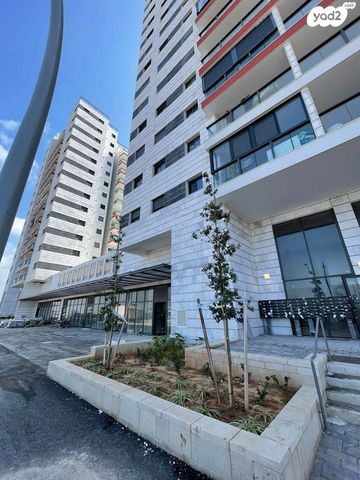 דירה, היוצרים 40, עיר היין, אשקלון