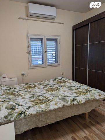 דירה, יצחק שדה 67, ביצרון ורמת ישראל, תל אביב יפו