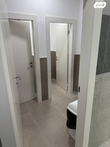 משרדים, שדרות ירושלים 27, קרית ים  א', קרית ים