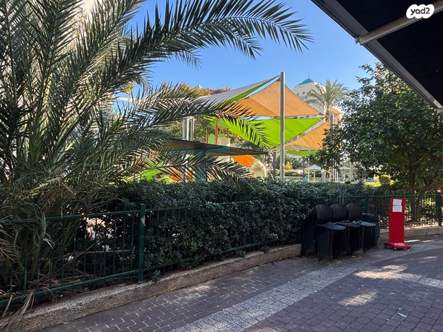 חנויות/ שטח מסחרי, התזמורת 60, נאות אשלים, ראשון לציון