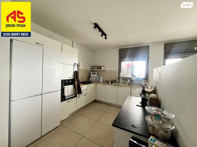 דירה, שושנה דמארי, יפה נוף, כפר יונה