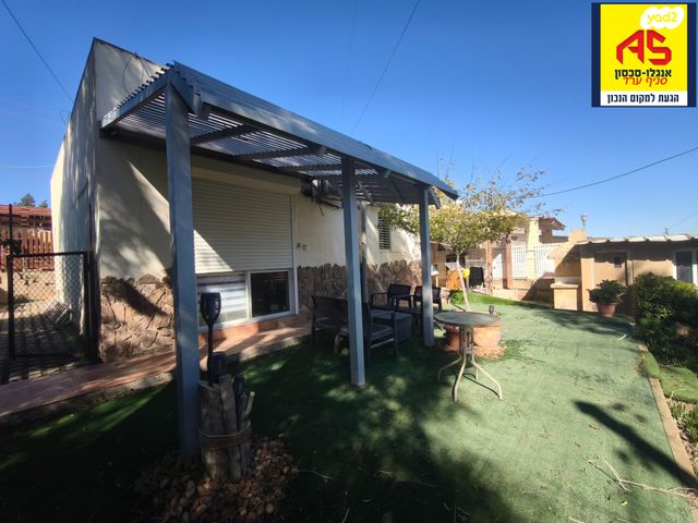 בית פרטי/ קוטג', נעורים, ערד