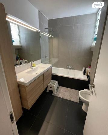 דירה, אפקה, תל אביב יפו