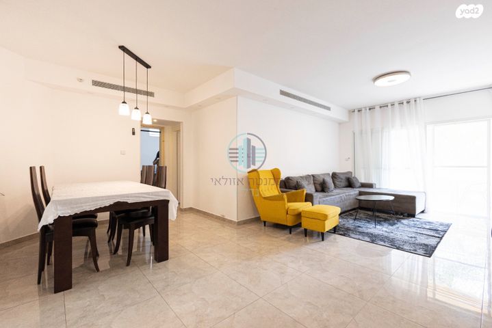 דירה, חרצית, גבעת האירוסים, נתניה