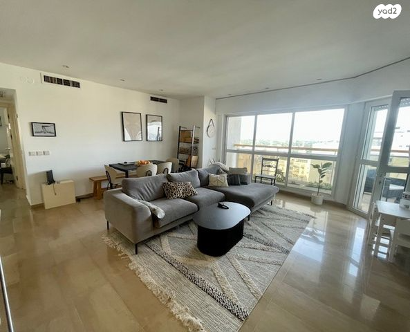 יוסף פעמוני 