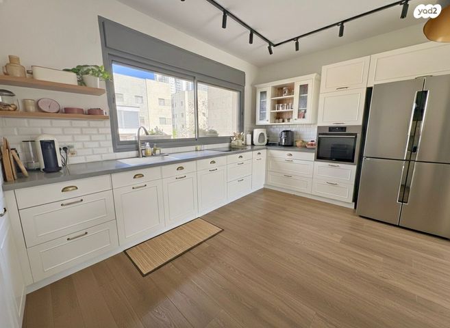 דירה, סלעית, הציפורים, מודיעין מכבים רעות