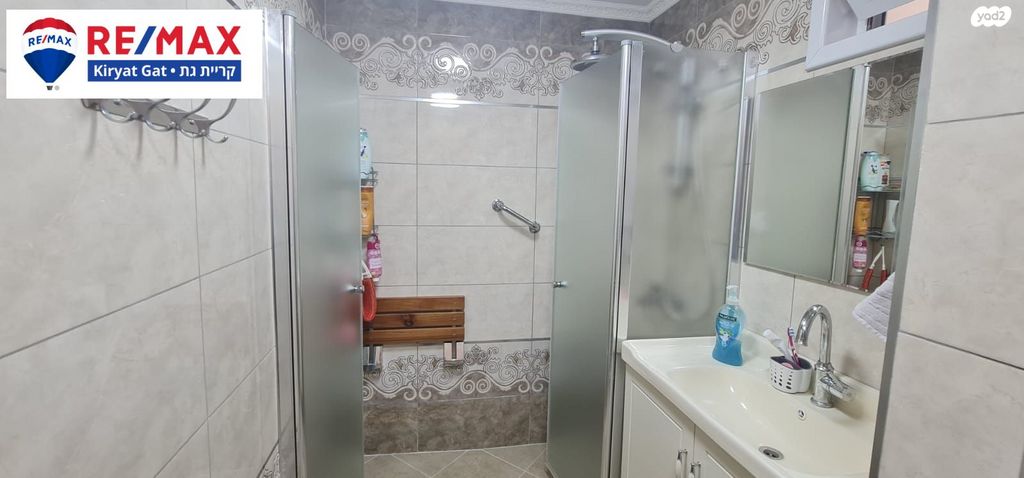 דירה, שדרות גת 100, הקוממיות, קרית גת