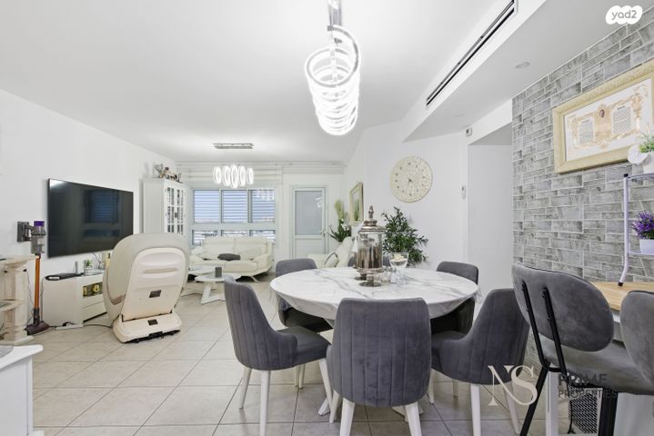 דירה, אדר 11, רובע י"ב, אשדוד