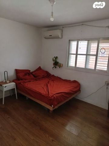 דירה, שבטי ישראל 33, גבעת אולגה, חדרה