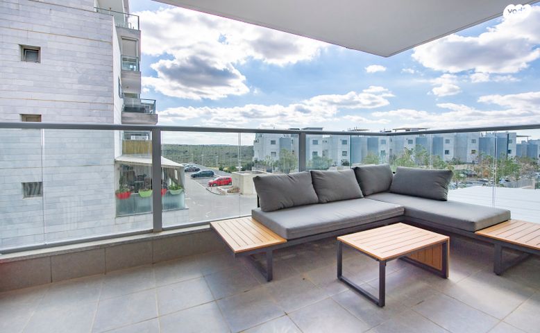 דירה, אליהו הנביא, פסגות אפק, ראש העין