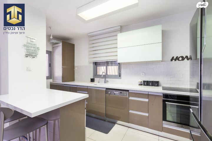 דירה, שמחת כהן, חומת שמואל, הר חומה, ירושלים