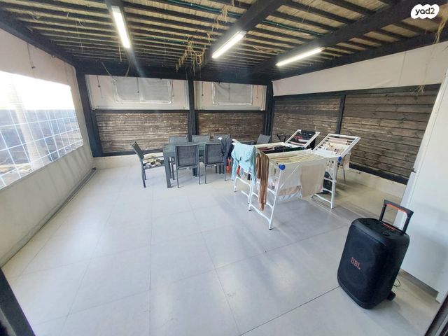 דירת גן, נתיבות