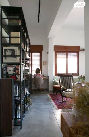 דירה, יהודה הימית 37, צהלון, שיכוני חסכון, תל אביב יפו