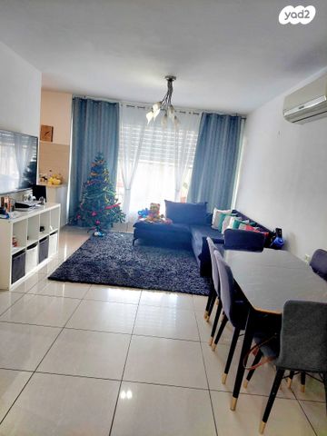 דירה, יהודה הלוי 24, שעריים, רחובות