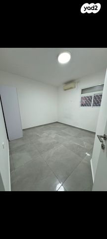 דירה, ירושלים 57, ניצנה, בת ים