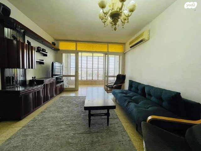 דירה, הנשיאים, מרכז, קרית עבודה, חולון