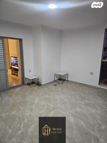 דירה, תלמים 19, גני אביב, לוד