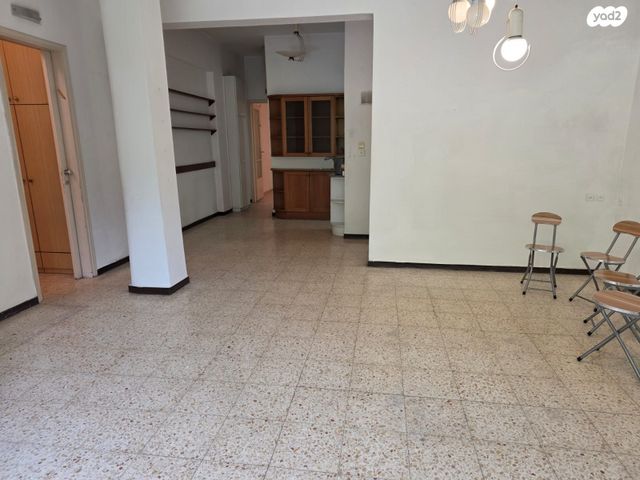 דירה, שדרות מוצקין, הצפון הישן - צפון, תל אביב יפו