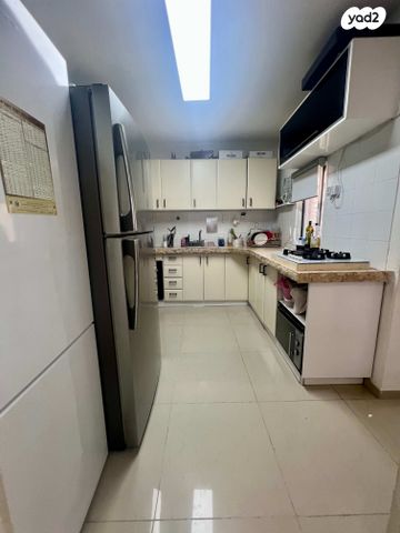 דירה, כורש, שכון עובדים, עפולה