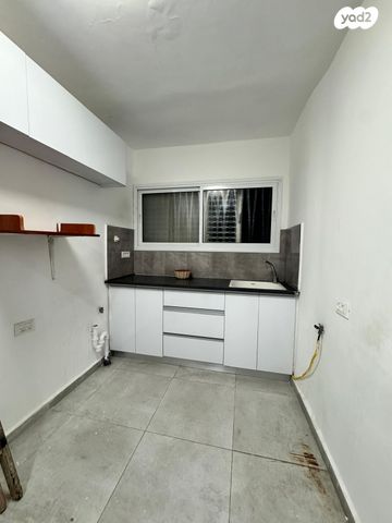 דירה, קרית אתא