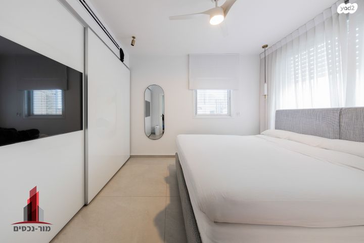 גג/ פנטהאוז, בורוכוב, בורוכוב, גבעתיים