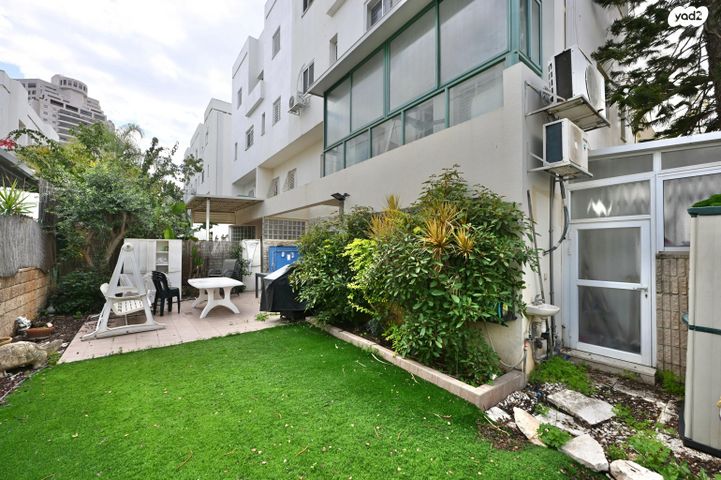 דירת גן, נווה ים, ראשון לציון